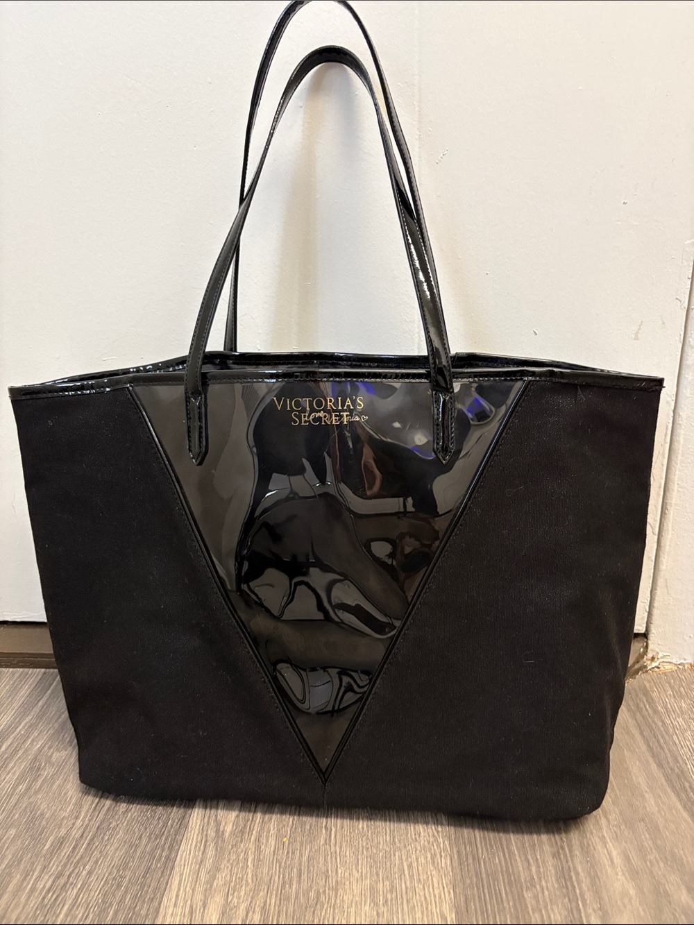 Victoria’s Secret Shimmer Clear V Tote Bag - Preused